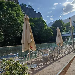 https://siracusa.andorra-la-vella-hotels.net