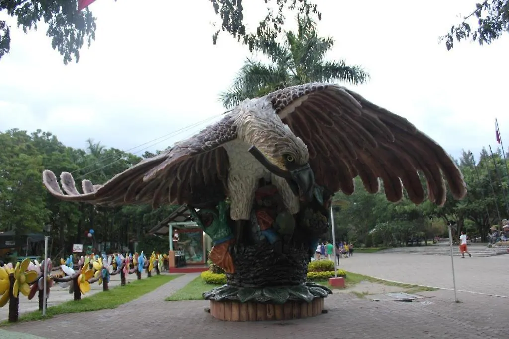 فندق أو واي أو 162 ذا ويست إن Davao City