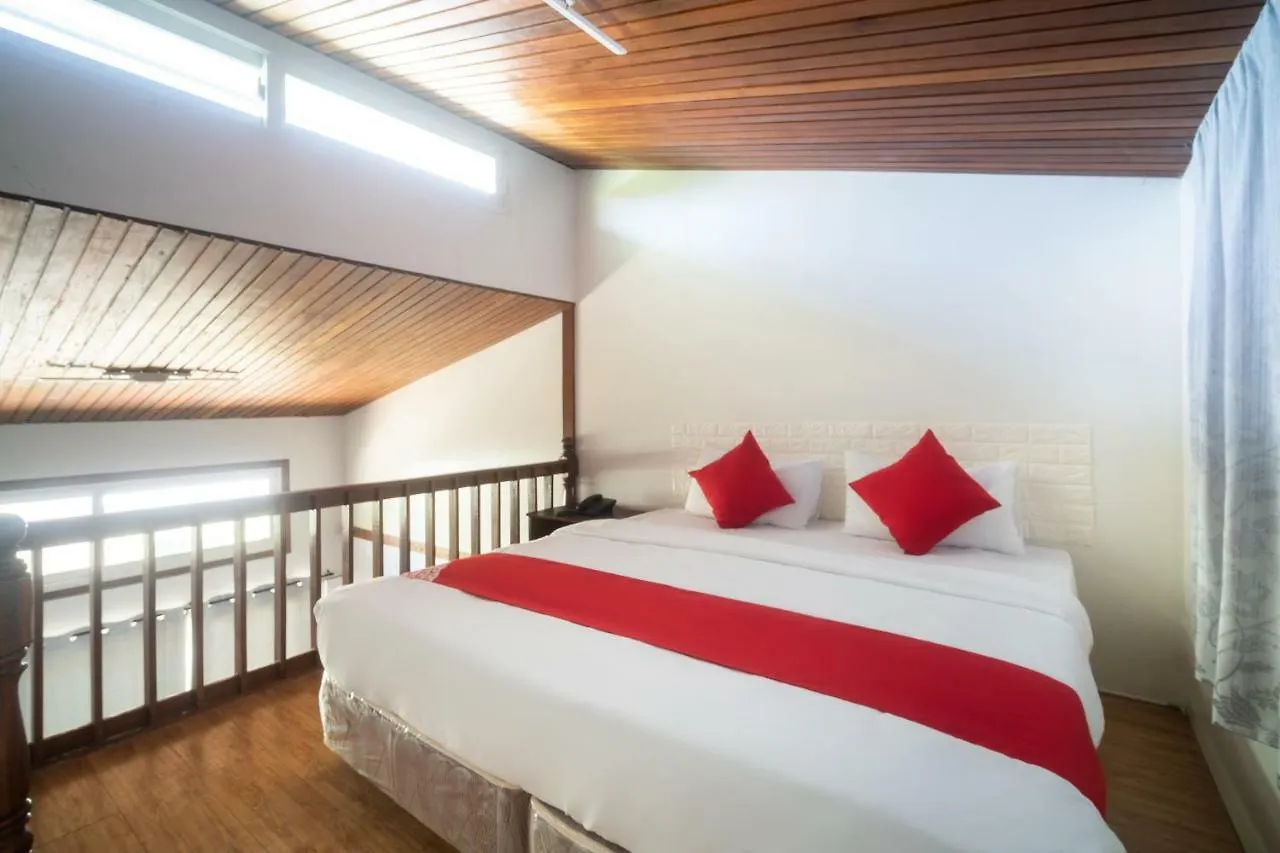 Oyo 162 The West Inn Davao 2*,  Philippines